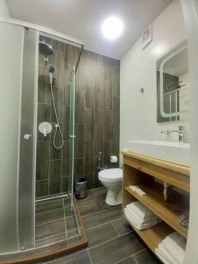 Отель Monblan Yablunytsya Room photo